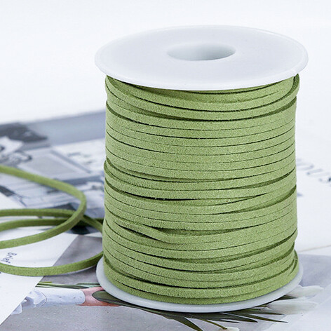 Шнур замшевый 3 мм зелёный 1 метр