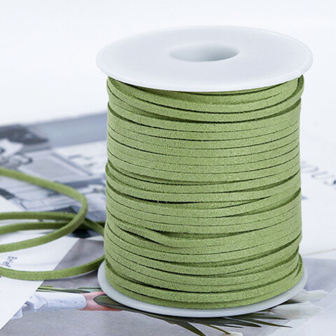 Шнур замшевый 3 мм зелёный 1 метр