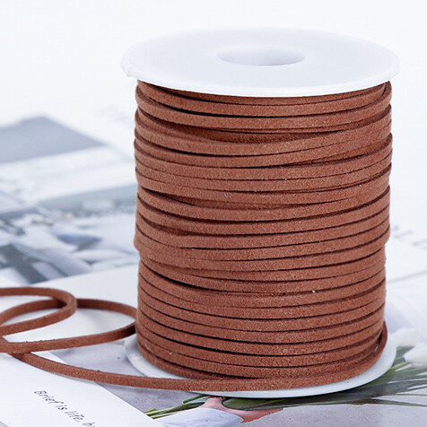 Шнур замшевый 3 мм коричневый 1 метр