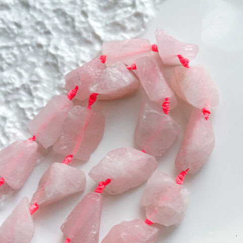 Розовый кварц 15-25 мм