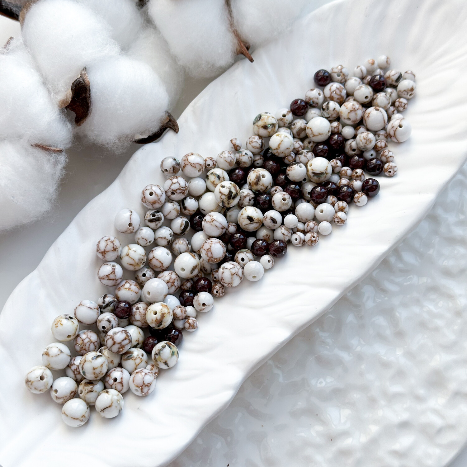 Натуральные камни MIX-3 4,6,8 мм 50 шт.