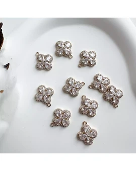 Подвеска с инкрустацией Клевер 16 мм позолота 18К, изображение 1