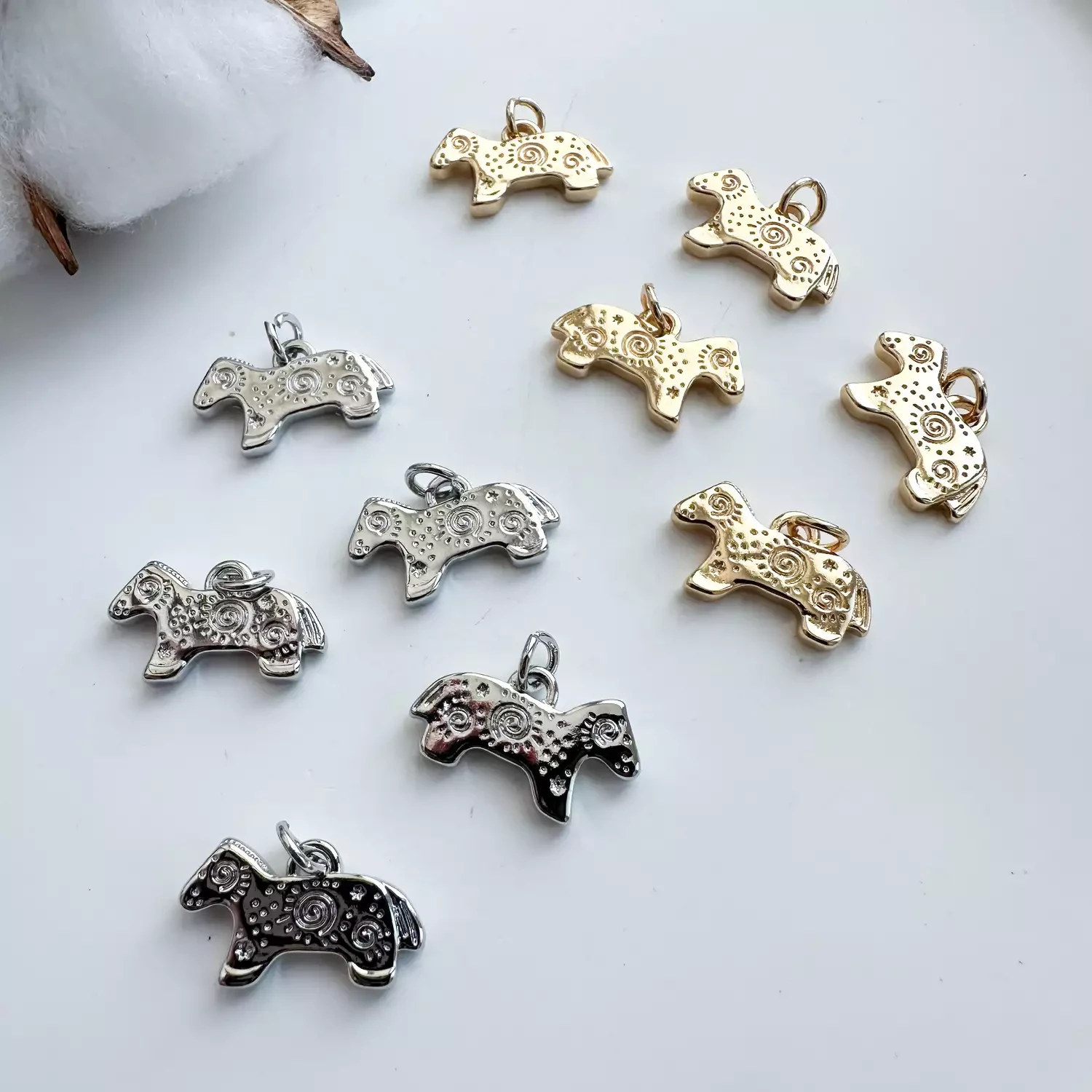 Подвеска Лошадь 19х11 мм