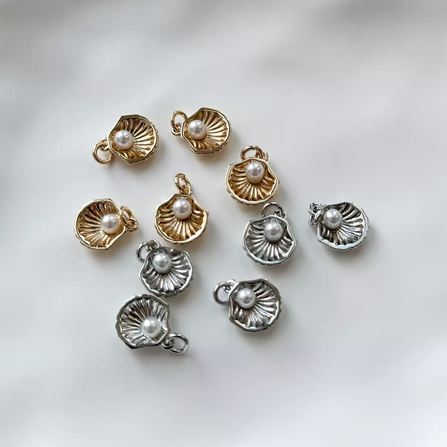 Подвеска Ракушка 12х13,5 мм