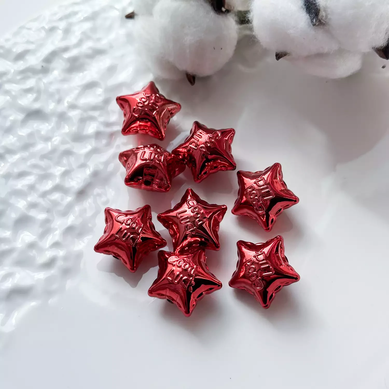 Подвеска Шар Звезда 25х16 мм акрил красный