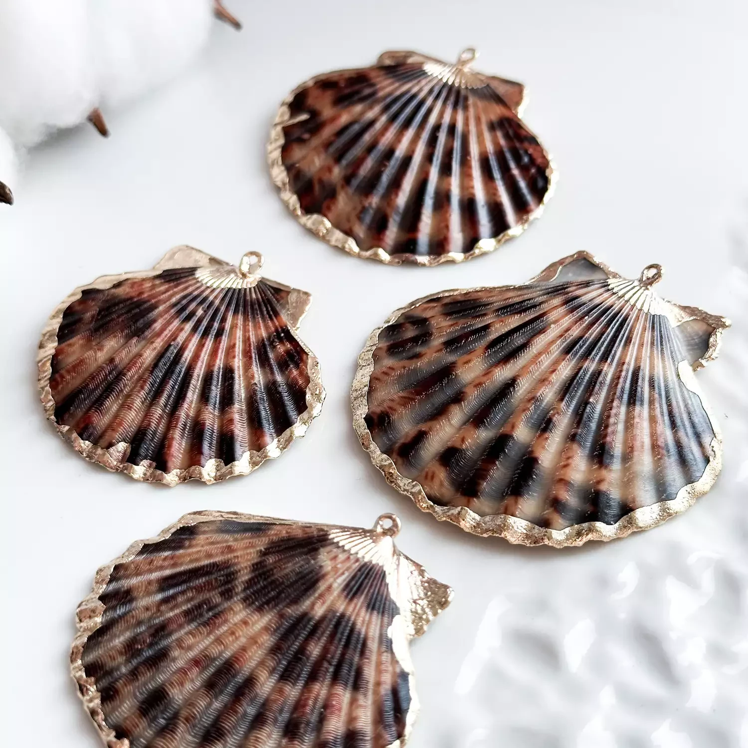 Подвеска Ракушка леопард 40-45 мм (шт.)