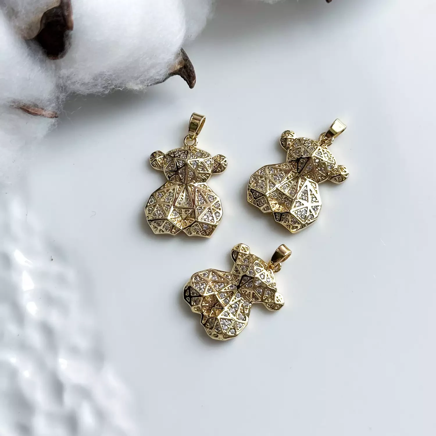 Подвеска Мишка с инкрустацией 16х25 мм позолота 14К