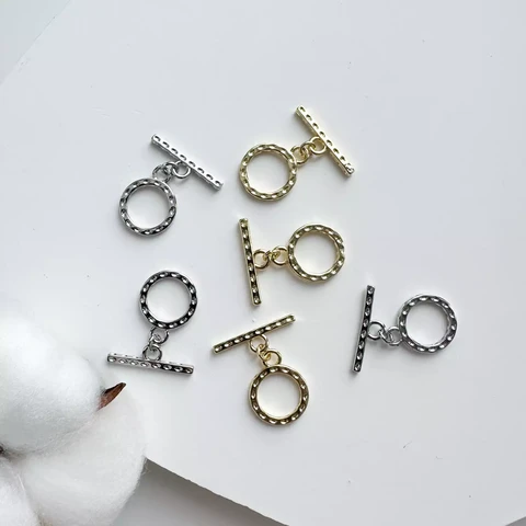 Замок-тогл Круглый рельефный 13,5х20 мм