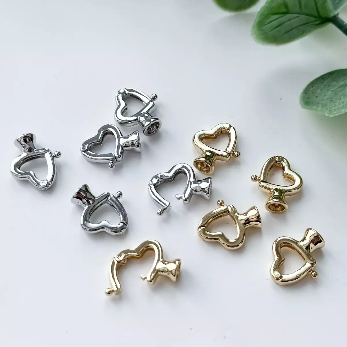 Карабин Сердце 12х14 мм