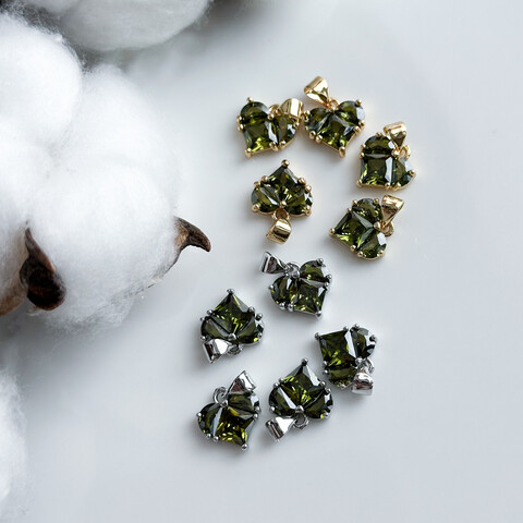 Подвеска Сердце с цирконами 14 мм зеленый