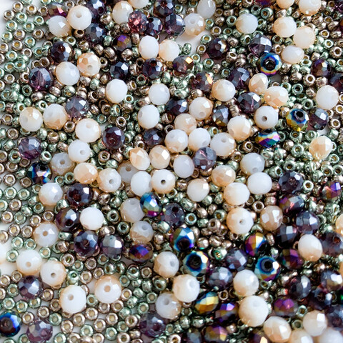 Бисер MIX зелёно-фиолетово-коричневый Оливка (5 гр.)