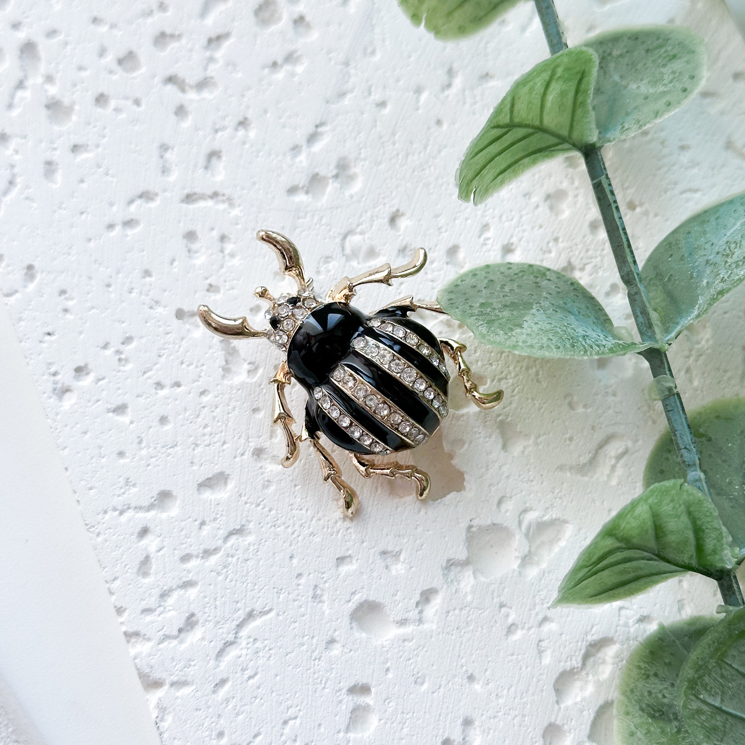 Брошь Жук 30х35 мм