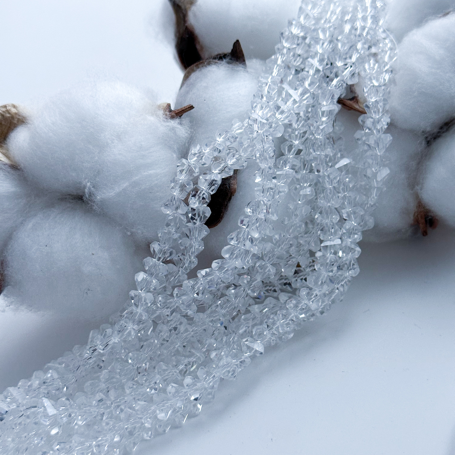 Хрусталь рубка треугольная 6 мм прозрачный белый